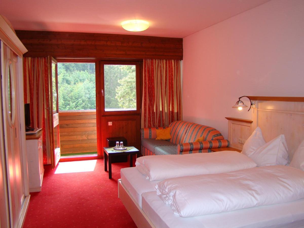 Hotel Neuwirt Mauterndorf  Exterior foto