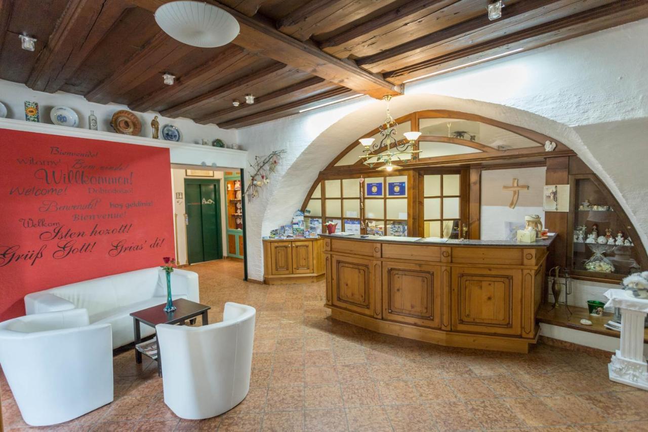 Hotel Neuwirt Mauterndorf  Exterior foto